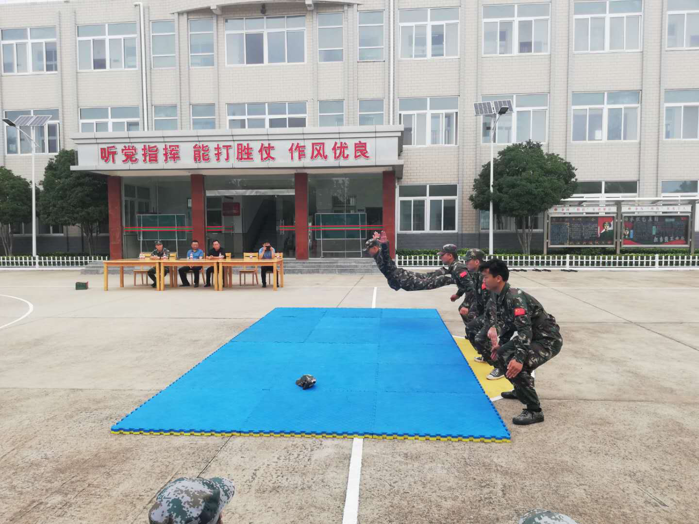 图片4.png 图片4.png